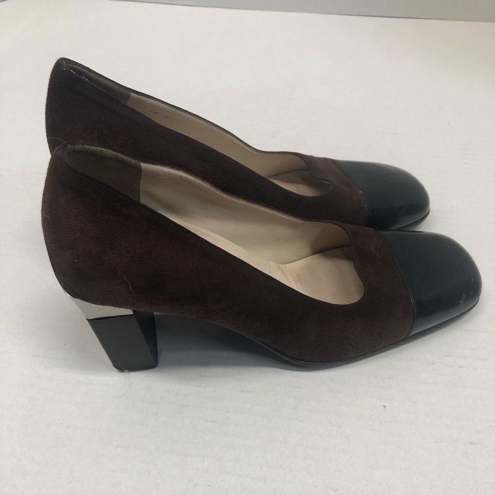 Chanel square cap toe heels, brown/black, GUC - Picture 6 of 13